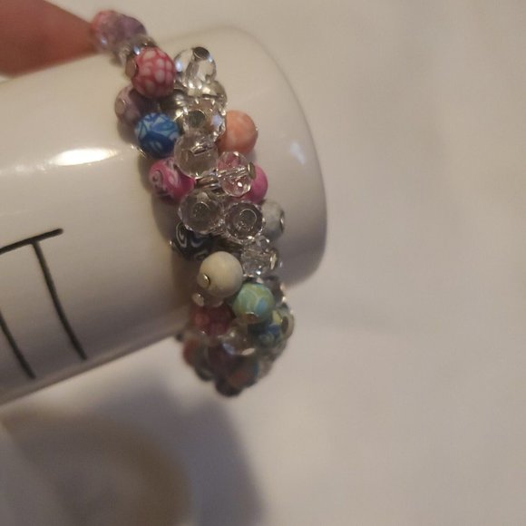 Girls Multicolor Fashion Jewelry Lobster Clasp Adjustable Cluster Bead Bracelet - Picture 2 of 8